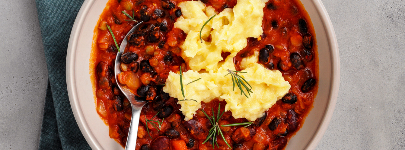 Рецепт тушеной фасоли и чечевицы с ароматными специями