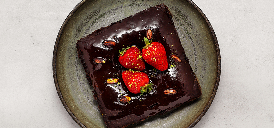 Веганский влажный шоколадный торт